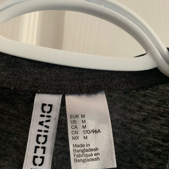 H&M Cropped Muscle Shirt - Picture 2 of 3